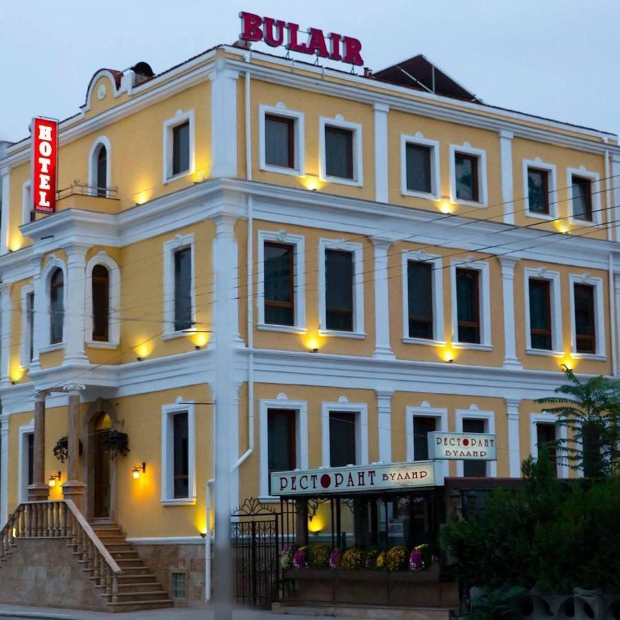 Семеен Хотел "Булаир" Burgas ภายนอก รูปภาพ